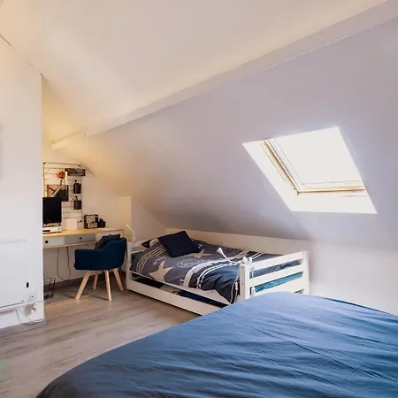 Appartamento Maison 8p 4ch Et Jardin 15 Mn à Pieds De La