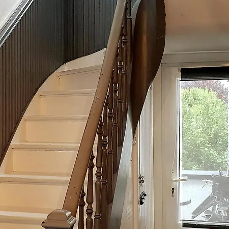 Appartement Maison 8p 4ch Et Jardin 15 Mn A Pieds De La