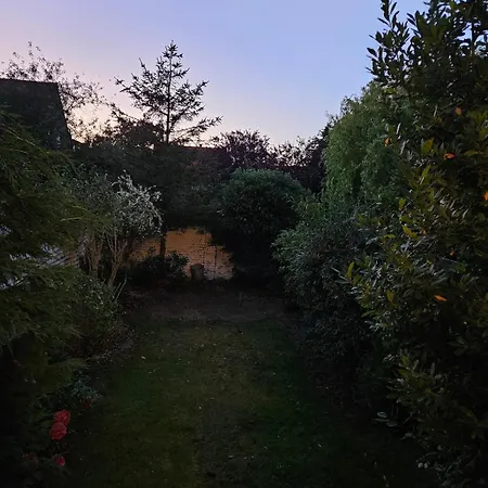 Maison 8p 4ch Et Jardin 15 Mn A Pieds De La Appartement